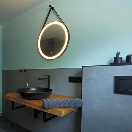 Mosel19-moderne Hochwertige Ferienwohnung Нидерфелль