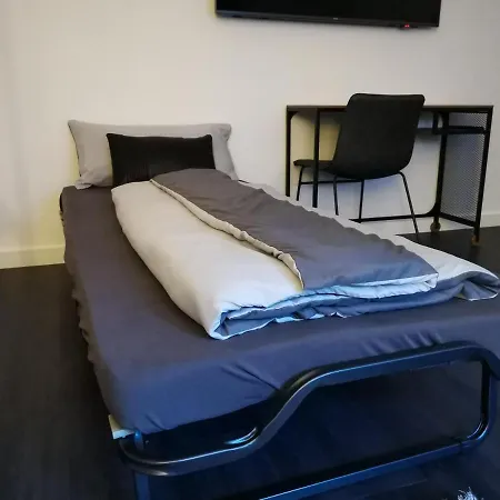 Апартаменты Mosel19-moderne Hochwertige Ferienwohnung *
