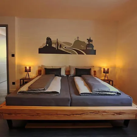 Mosel19-moderne Hochwertige Ferienwohnung Нидерфелль